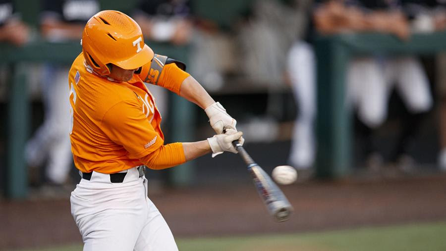 Evan Russell hits three homers to lead Tennessee baseball vs